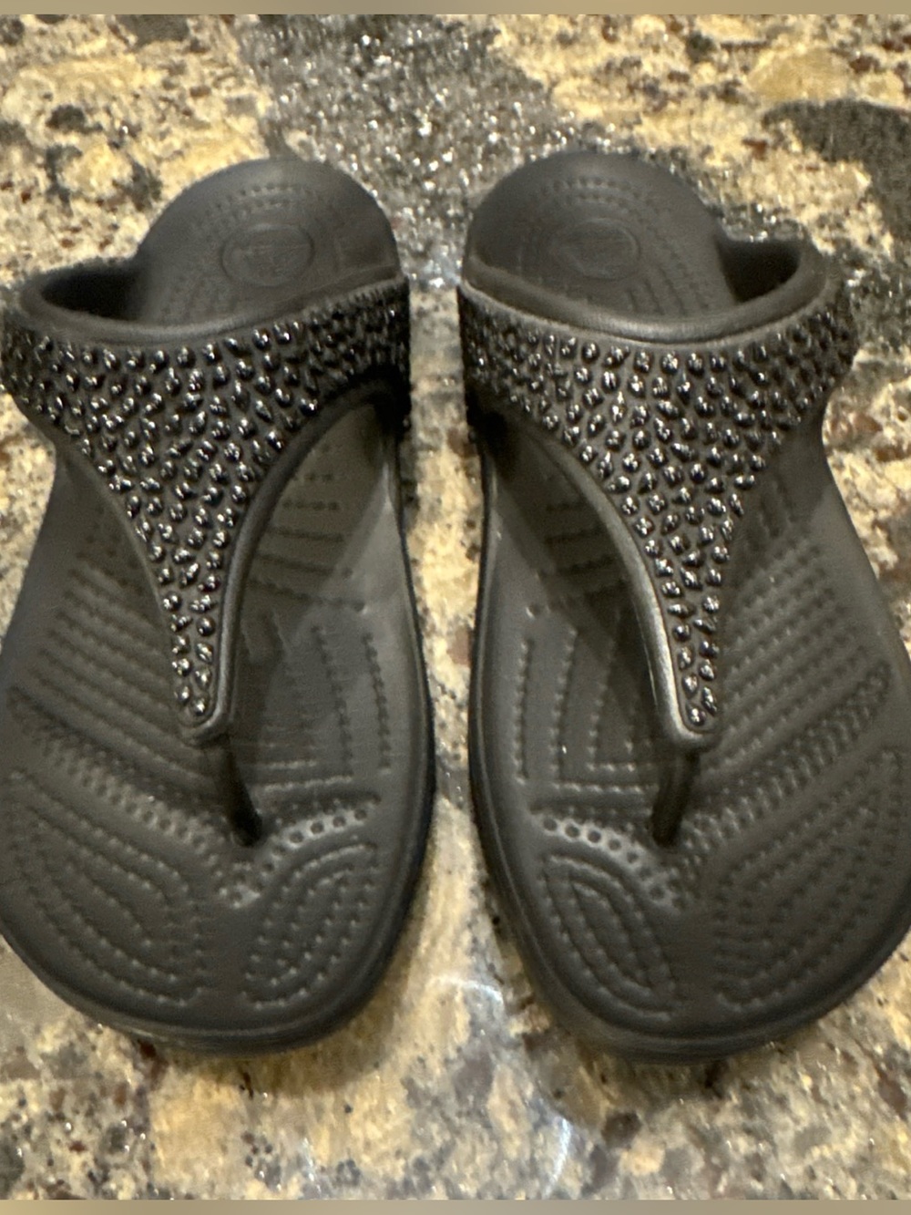 Crocs Women’s Black Rhinestone Thong Sandals US 7 Beach Casual Swim Super Clean